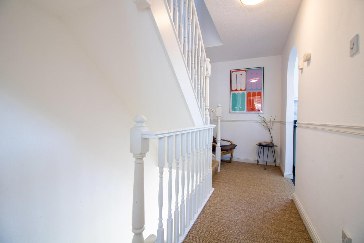 Laurels- 3-Beds, Parking, Short Walk To Beach Torquay Bagian luar foto