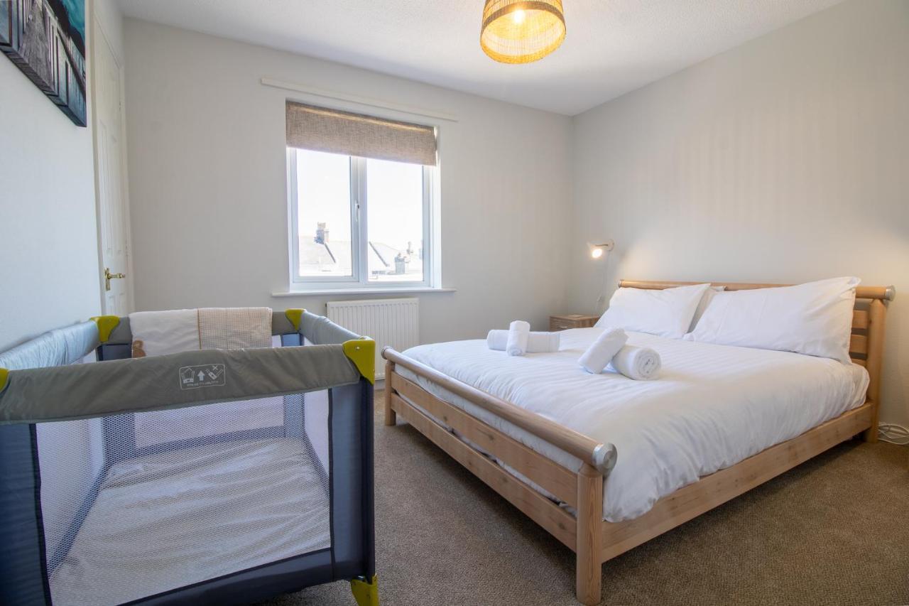 Laurels- 3-Beds, Parking, Short Walk To Beach Torquay Bagian luar foto
