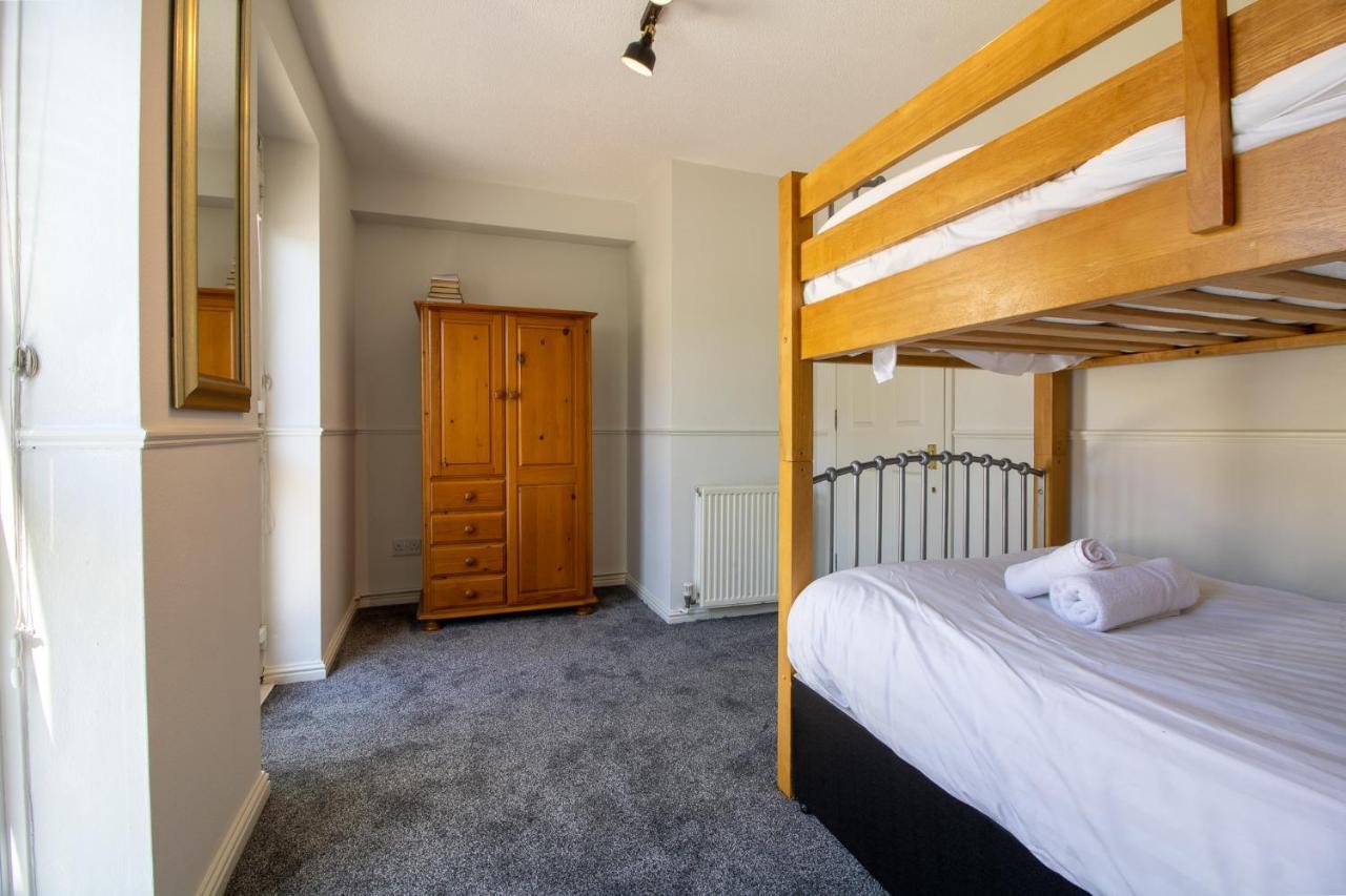 Laurels- 3-Beds, Parking, Short Walk To Beach Torquay Bagian luar foto