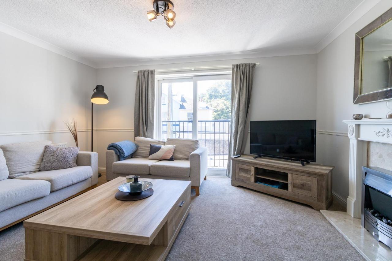 Laurels- 3-Beds, Parking, Short Walk To Beach Torquay Bagian luar foto